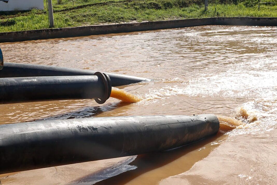 Após colapso no abastecimento, conta de água vai ficar 4,76% mais cara em Rio Branco
