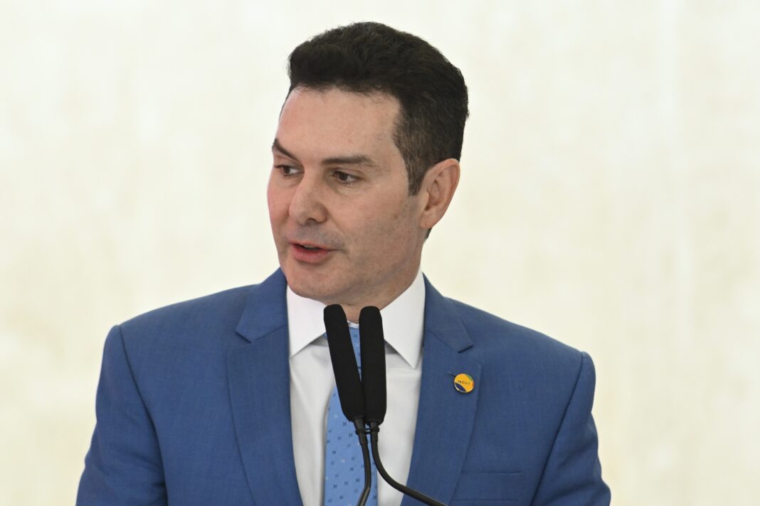 Focada na classe média, ampliação do 'Minha Casa, Minha Vida' viabiliza 100 mil novas moradias e prestações menores; entenda
