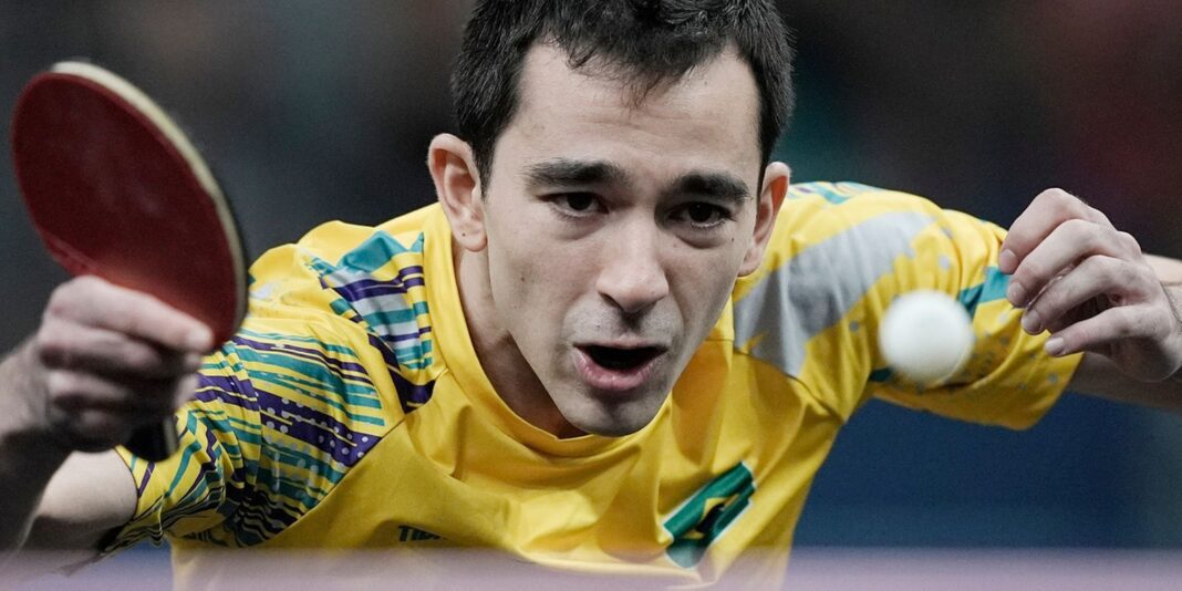 Hugo Calderano bate número 3 e vai à semi em etapa da Copa do Mundo
