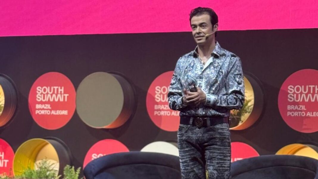 Lembra dele? Criador do Orkut planeja lançar nova rede social e critica algoritmos: 'transformaram nossa atenção em narcisismo' | Rio Grande do Sul
