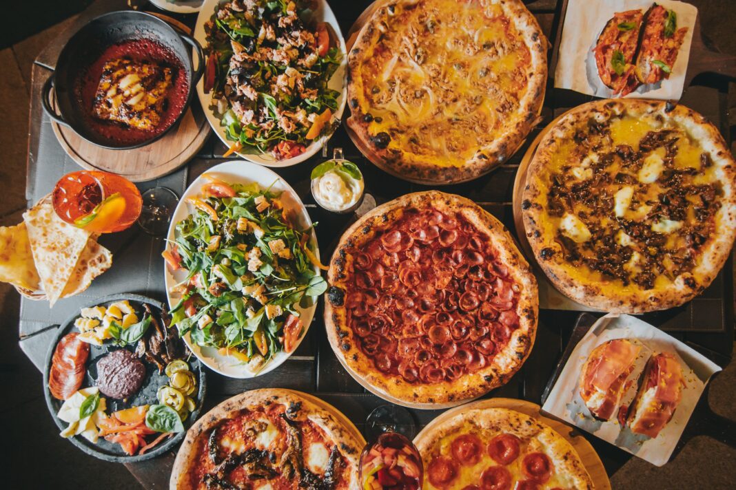 Melhores pizzarias da América Latina: pelo 2º ano consecutivo, Baco e Vinny's, do DF, estão no top 50
