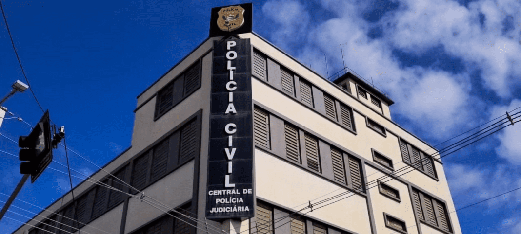 Treinador de academia é vítima de ataque com soda cáustica
