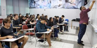 Desenrola Fies: estudante pode renegociar dívida a partir desta quarta