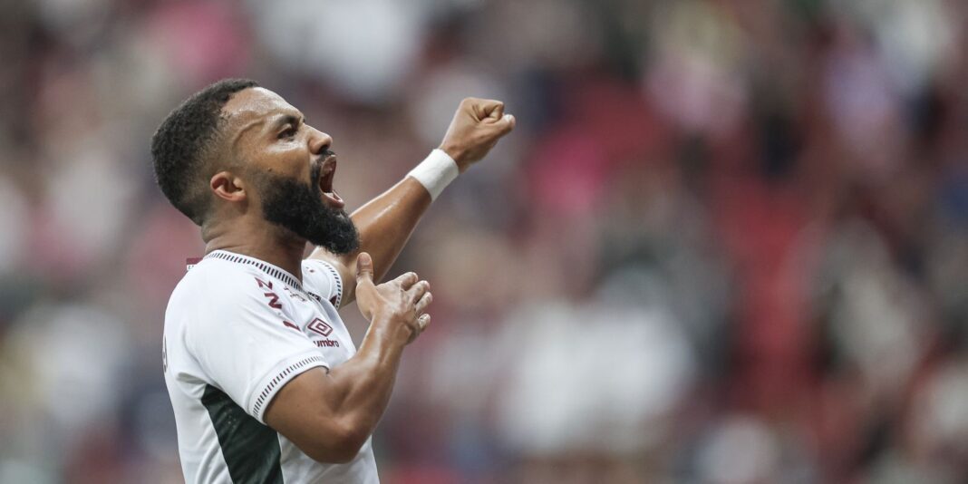 Fluminense goleia para avançar para oitavas da Copa do Brasil