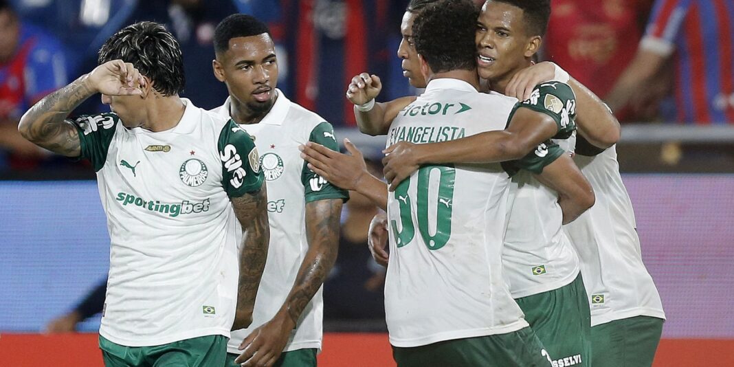 Libertadores: Palmeiras vence Cerro e garante classificação antecipada