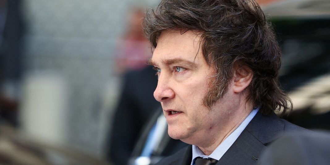 Milei supera direita tradicional em berço político de ex-presidente
