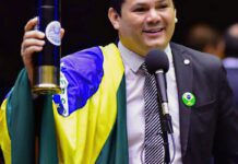 Deputado Gilvan da Federal tem mandato suspenso por três meses