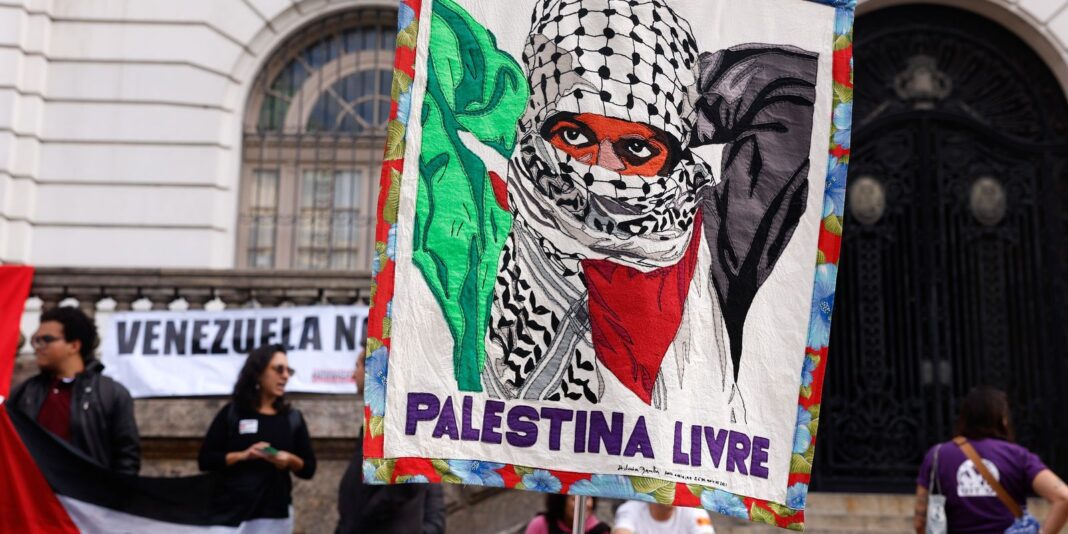 Ato no Rio defende rompimento do Brics com Israel
