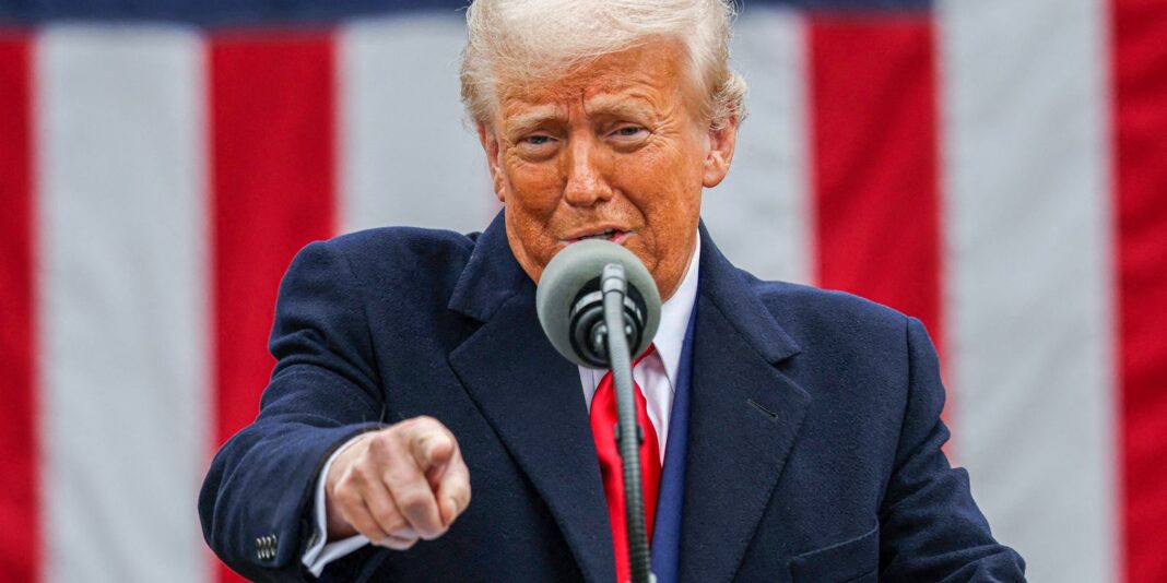 Trump ameaça países que se alinhem ao Brics com tarifa Trump ameaça países que se alinhem ao Brics com tarifa de 10%