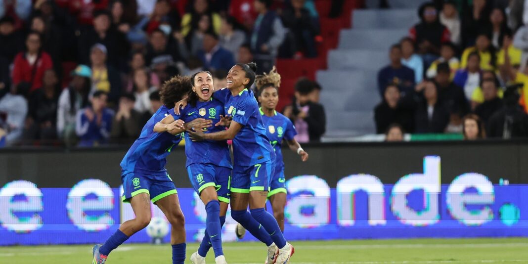 Em final emocionante, Brasil bate Colômbia e é campeão da Copa América