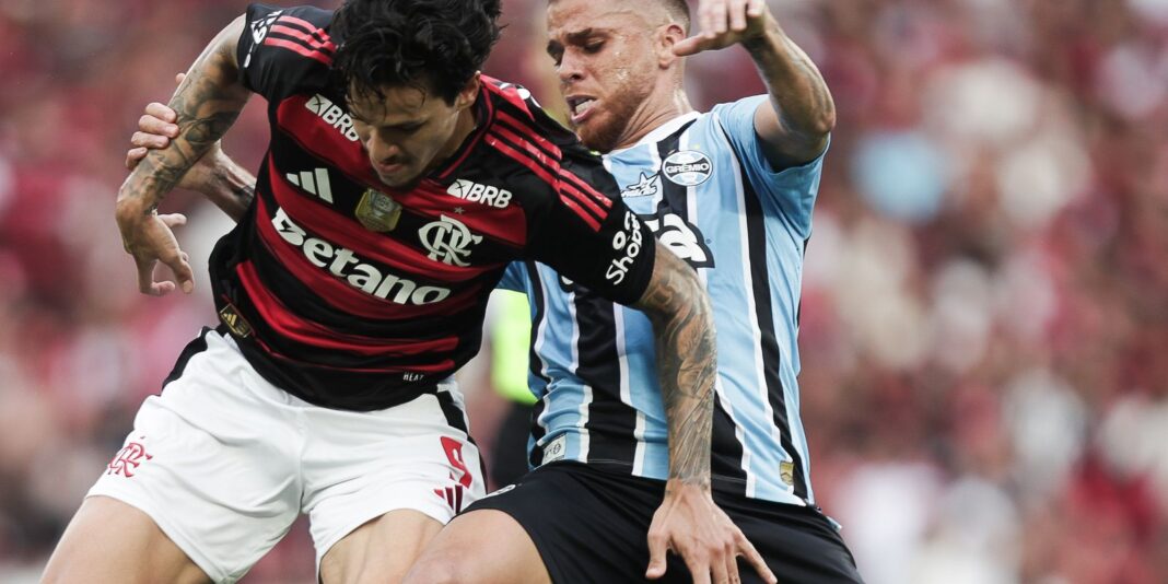 Grêmio arranca empate com o Flamengo no Maracanã pelo Brasileirão Grêmio arranca empate com o Flamengo no Maracanã pelo Brasileirão