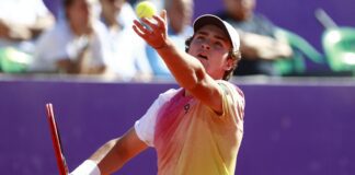 De volta ao país após 3 anos, Copa Davis inicia venda de ingressos João Fonseca estreia nesta quinta no Masters 1000 de Cincinnati