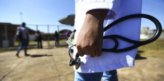 Revalida: candidatos já podem conferir local da prova prática