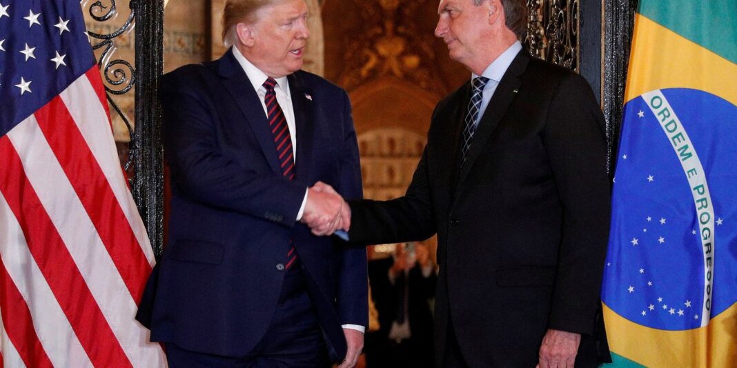 Brasil dá exemplo de democracia aos EUA, diz New York Times
