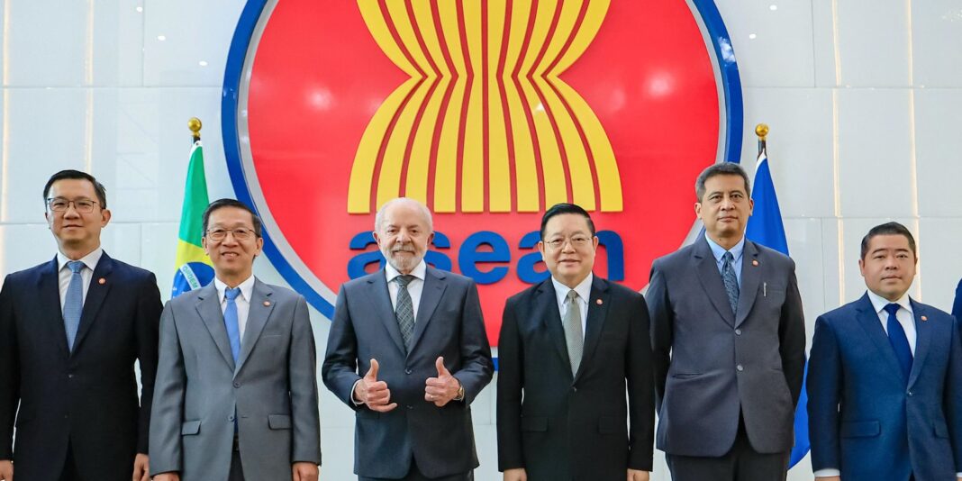 Lula quer Brasil na associação de países asiáticos
