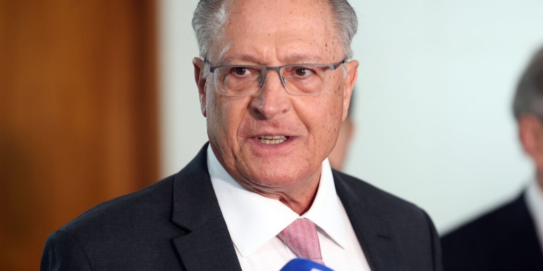 Alckmin: corte tarifário dos EUA é positivo, mas distorções persistem Alckmin: corte tarifário dos EUA é positivo, mas distorções persistem