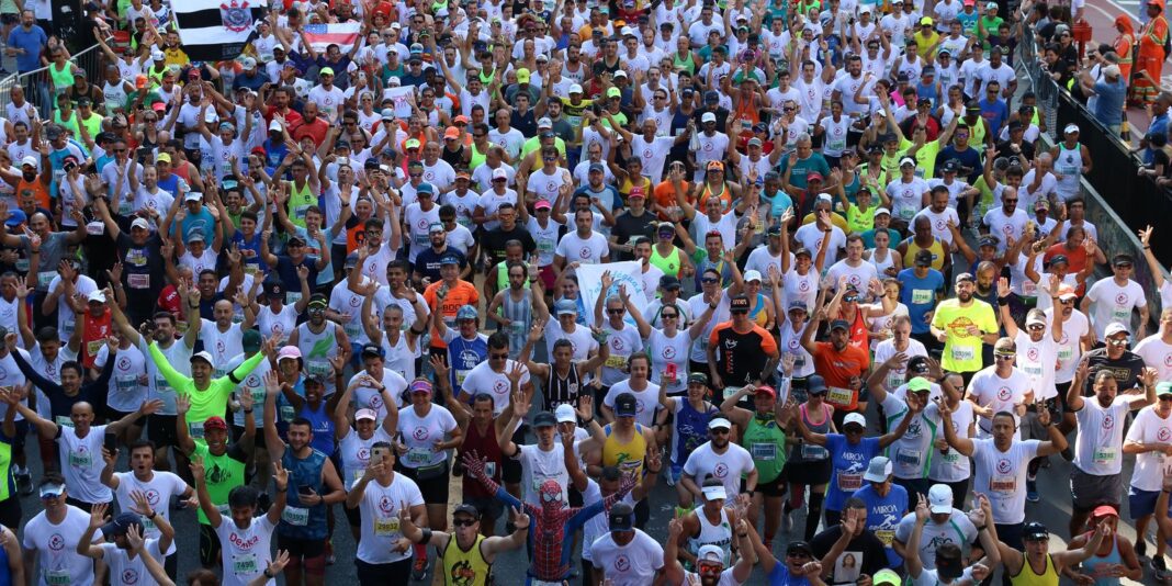 Com recorde de atletas, corrida de São Silvestre terá centésima Com recorde de atletas, corrida de São Silvestre terá centésima edição