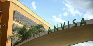 Anvisa quer regulamentar venda de remédios em plataformas digitais