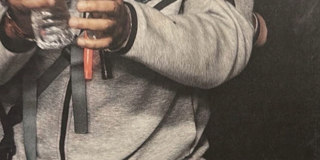 Trump publica suposta foto de Maduro em navio após captura
