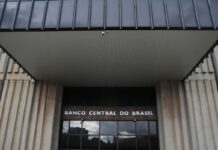 Copom decide Selic em meio a guerra e inflação acelerando