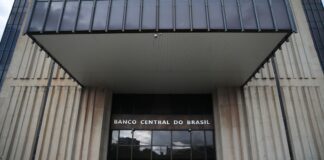 TCU aprova contas do BC de 2025 após desvincular processo do Master