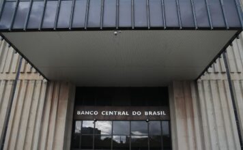 TCU aprova contas do BC de 2025 após desvincular processo do Master