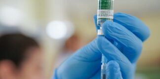 Pacientes oncológicos devem manter vacinação em dia