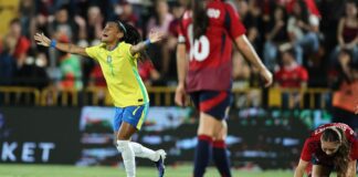 Câmara aprova lei com medidas para promover futebol feminino no país Seleção feminina derrota Costa Rica em primeiro amistoso de 2026