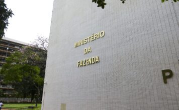 Governo reduz projeção do PIB para 2% em 2026 e 2,3% em 2027