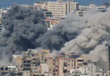 Israel ataca centro de Beirute em uma expansão da guerra Israel ataca centro de Beirute em uma expansão da guerra