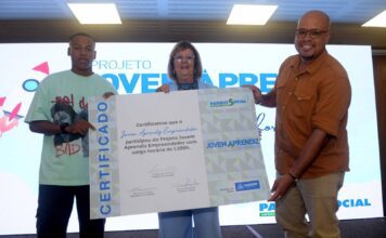 Jovens Recebem Certificado Do Programa Jovem Aprendiz Empreendedor Em Salvador Jovens Recebem Certificado Do Programa Jovem Aprendiz Empreendedor Em Salvador