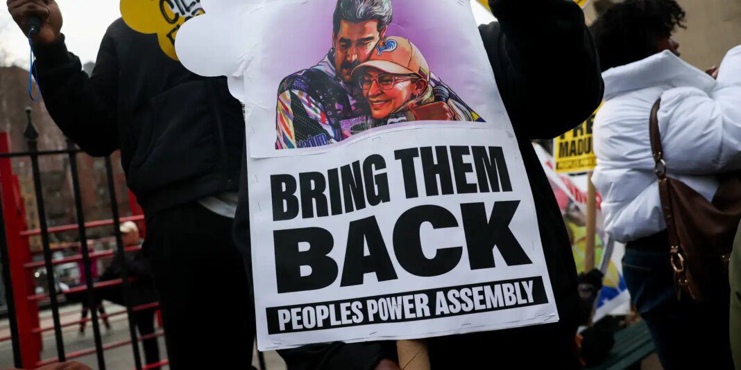 Justiça do EUA mantém acusação de narcotráfico contra Maduro
