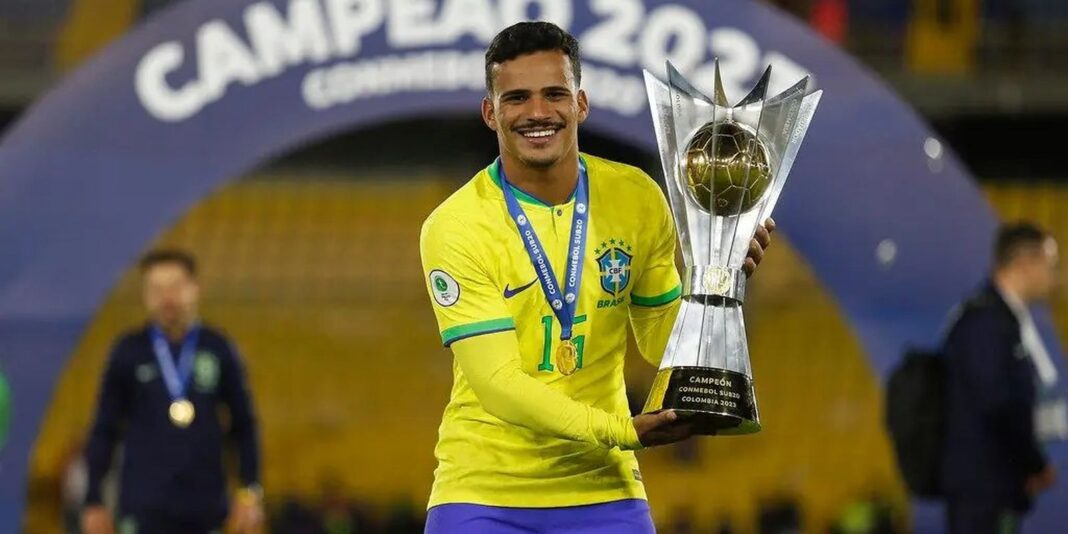 Lateral Kaiki é convocado para amistosos da seleção brasileira