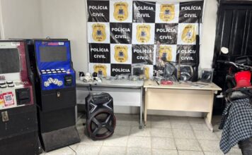 Operação Policial Prende Quatro E Apreende Armas E Drogas Em Santo Estêvão Operação Policial Prende Quatro E Apreende Armas E Drogas Em Santo Estêvão
