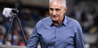 Tite é demitido do Cruzeiro após empate com Vasco no Brasileirão Tite é demitido do Cruzeiro após empate com Vasco no Brasileirão