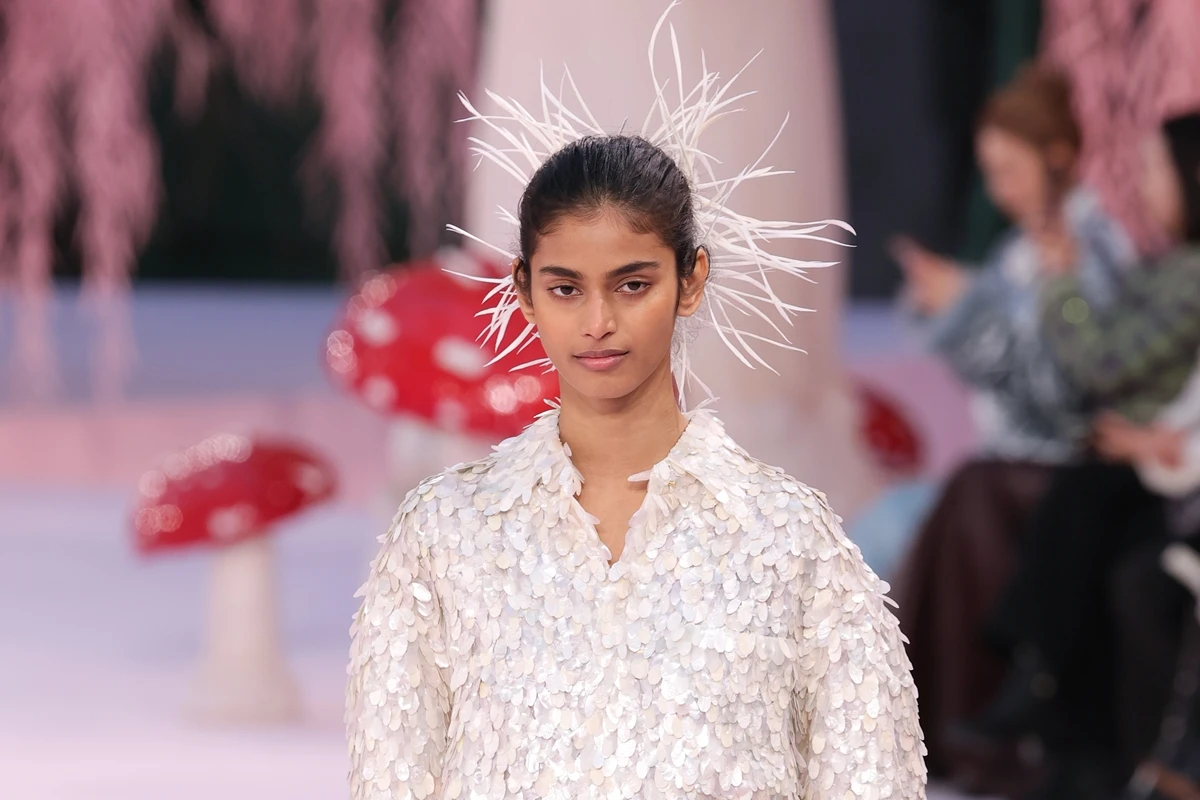 Conheça Bhavitha Mandava, a primeira embaixadora indiana da Chanel