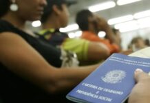 IAP Cosméticos abre vaga para Auxiliar de Loja em Salvador; oportunidade para quem não tem experiência!