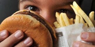 OMS lança guia para enfrentar obesidade em crianças e adolescentes