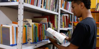 Alerj aprova formação de jovens para promover leitura e escrita no RJ