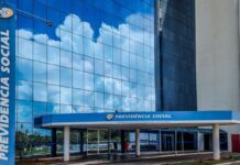 INSS começa a pagar 13º salário de aposentados e pensionistas