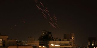 EUA confirmam reunião neste sábado para tentar acordo com o Irã