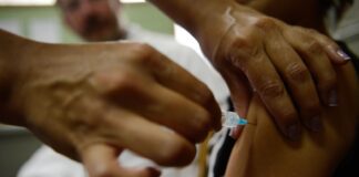 Unicef destaca aumento da cobertura vacinal contra o HPV no Brasil