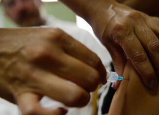 Unicef destaca aumento da cobertura vacinal contra o HPV no Brasil
