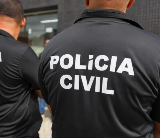 Foragido Por Aplicar Golpes De R$ 140 Mil Em São Paulo é Localizado E Preso Em Camaçari Foragido Por Aplicar Golpes De R$ 140 Mil Em São Paulo é Localizado E Preso Em Camaçari