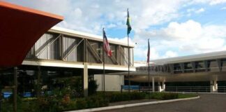 Homem é Morto Após Atacar Segurança No Fórum Eleitoral De Camaçari Homem é Morto Após Atacar Segurança No Fórum Eleitoral De Camaçari