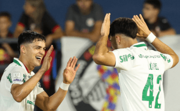 Palmeiras derrota Bragantino para manter liderança no Brasileiro Palmeiras derrota Bragantino para manter liderança no Brasileiro