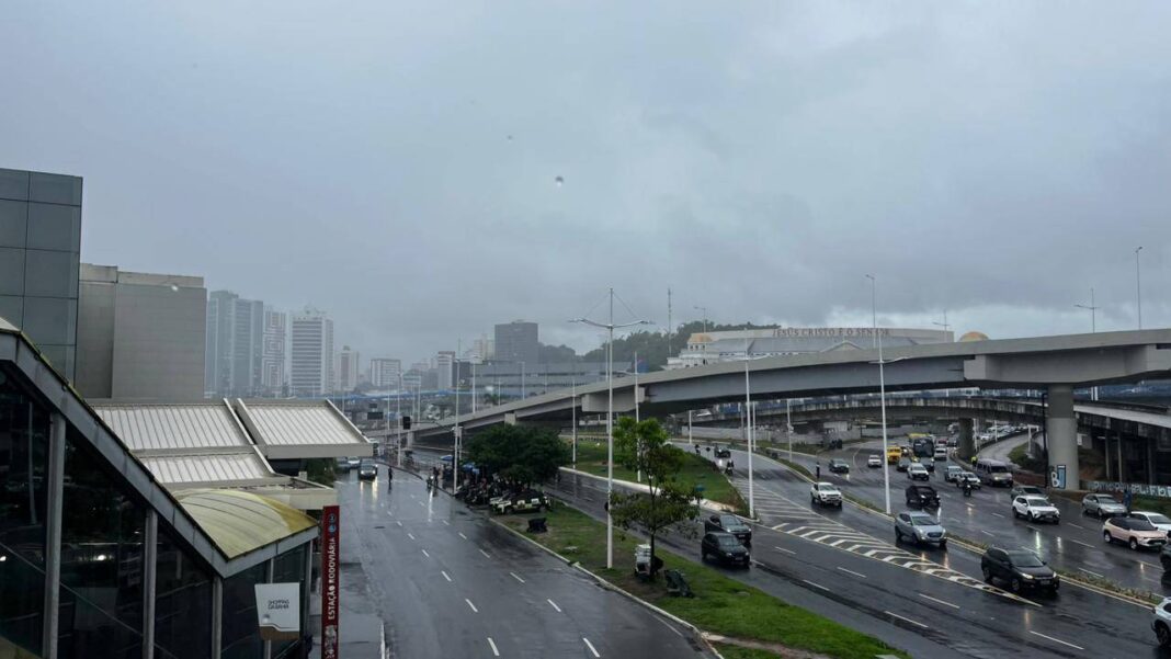Salvador Entra Em Nível De Atenção Após Chuvas Intensas