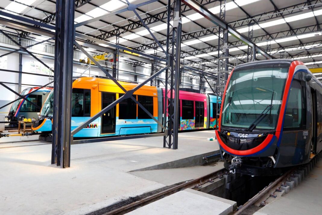 VLT E Metrô: Com Presença De Lula, Jerônimo Autoriza Novas Obras Em Salvador