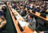 CCJ da Câmara aprova parecer favorável à PEC do fim da escala 6×1