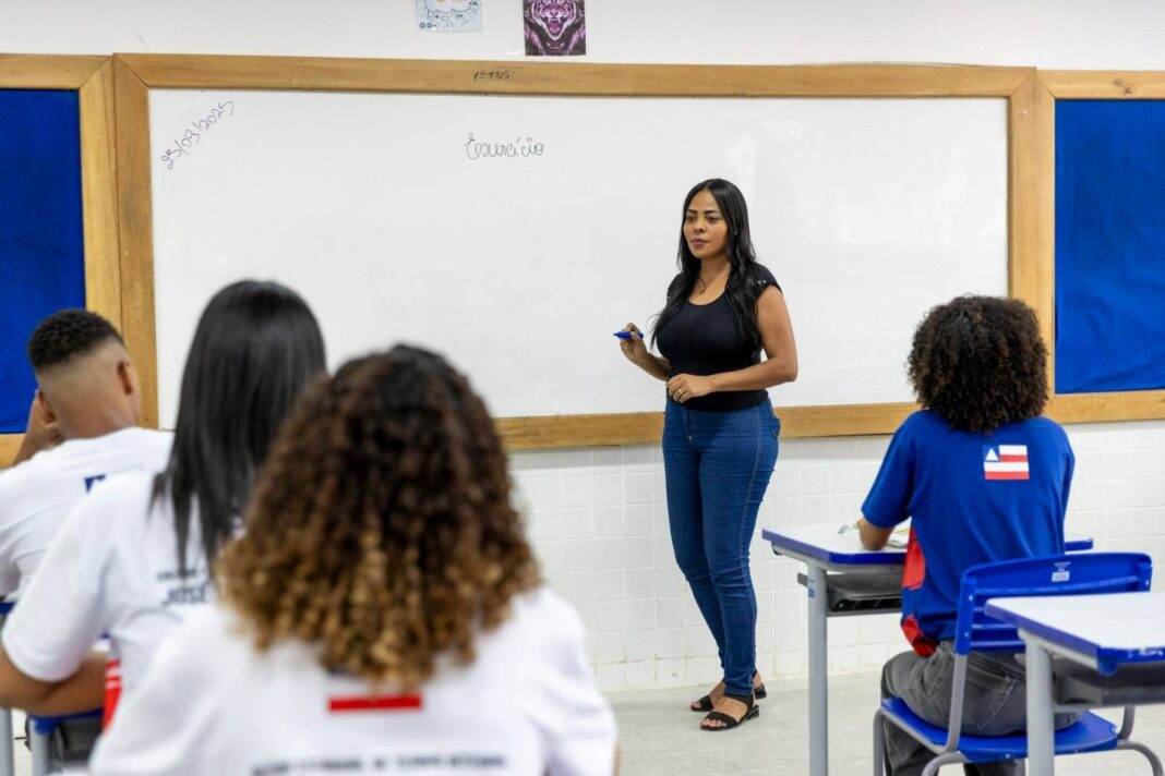 Concluintes Da Rede Estadual Da Bahia Terão Inscrição Automática No Concluintes Da Rede Estadual Da Bahia Terão Inscrição Automática No Enem A Partir Deste Ano